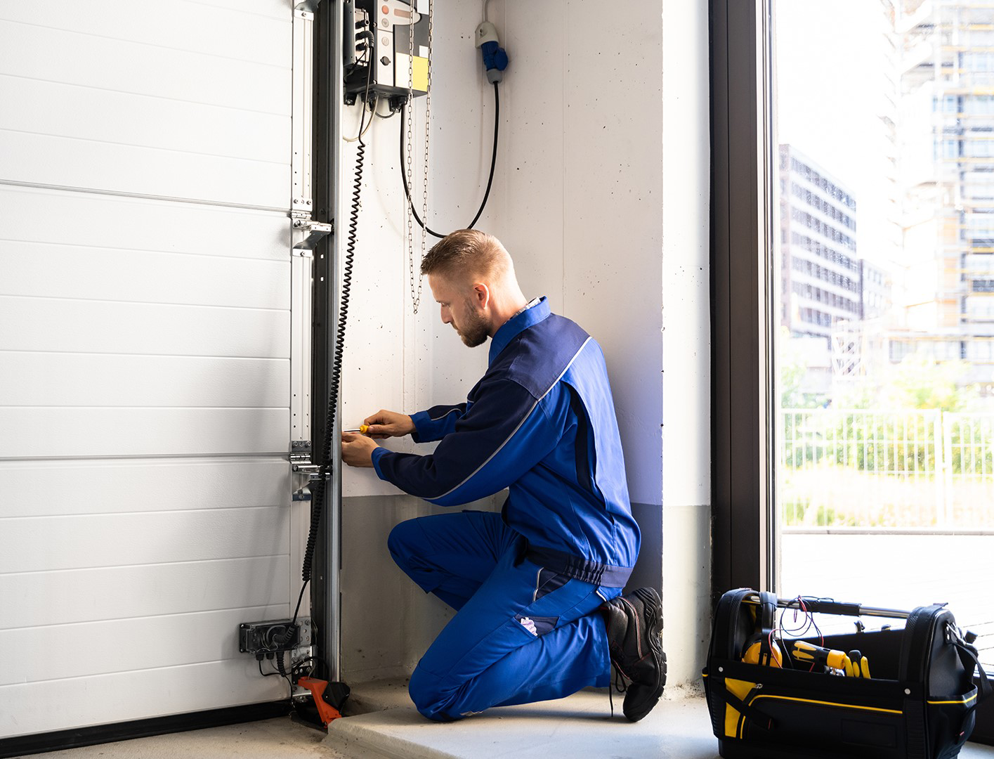 Emergency garage door repair